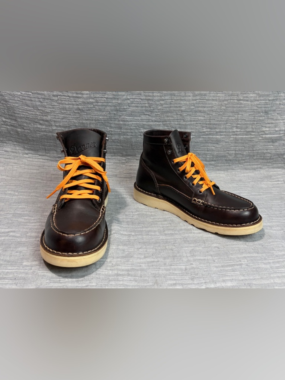 Danner Women’s Bull Run Moc Toe 6”  Brown